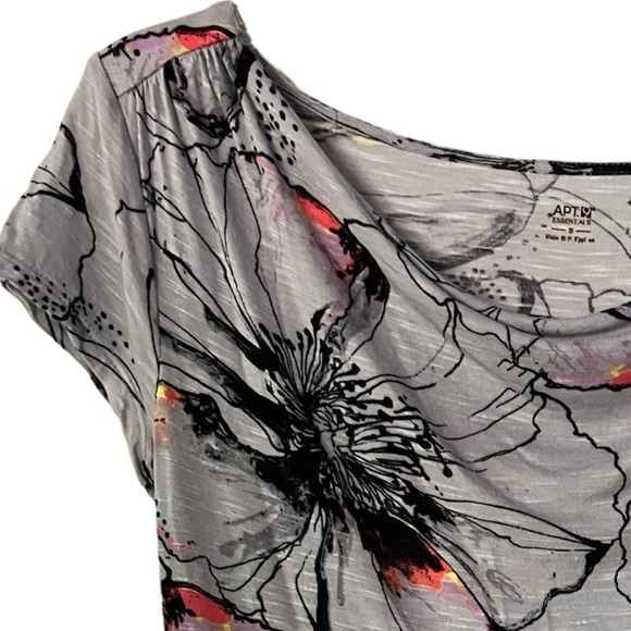 APT. 9 ESSENTIALS WOMEN’S SMALL GRAY PRINT DRAPED NECK CAP SLEEVE STRETCH TOP - Picture 2 of 4